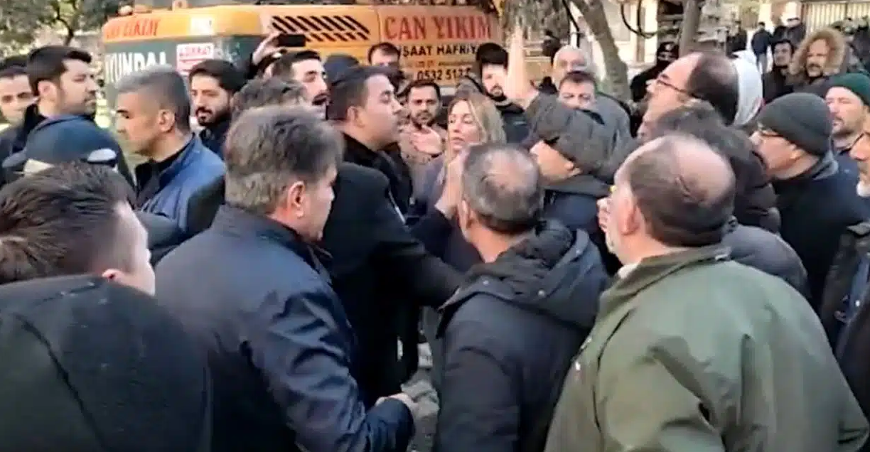 DEPREM ZEDELER İSYAN ETTİ ADANA'DA BAKAN'A BÜYÜK TEPKİ