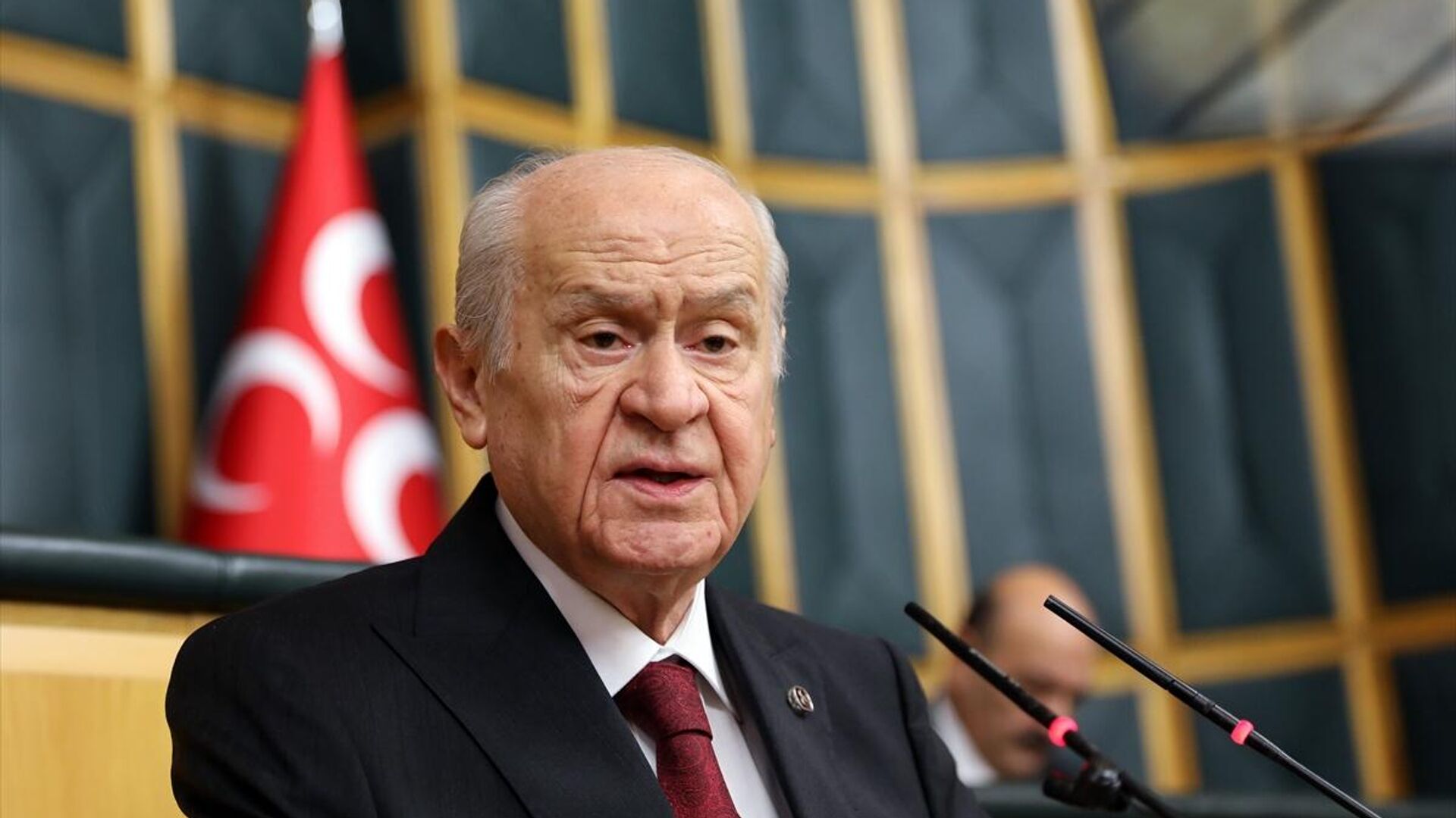 Emekliye Verilecek İkramiye İçin Bahçeli'den Beklenen Adım Geldi