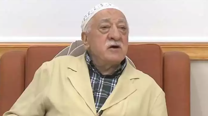 GÜLEN'iN GÜNDE 3 DEFA GİTTİĞİ ODA